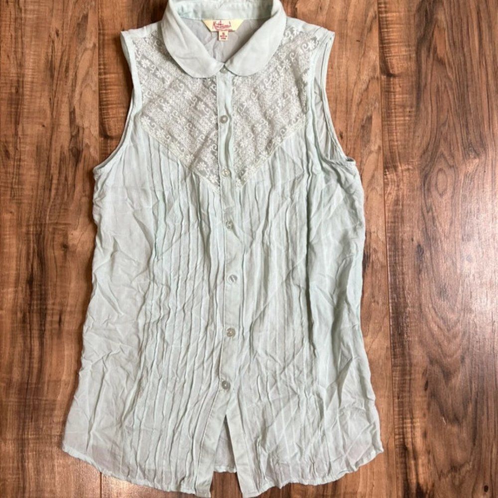 Myrtlewood of California small mint blouse
